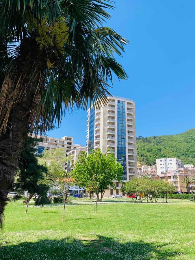 Lux Beach Apartment Budva Buitenkant foto