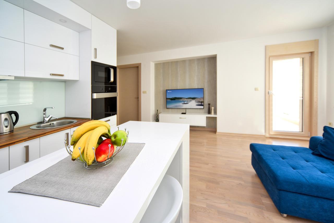 Lux Beach Apartment Budva Buitenkant foto