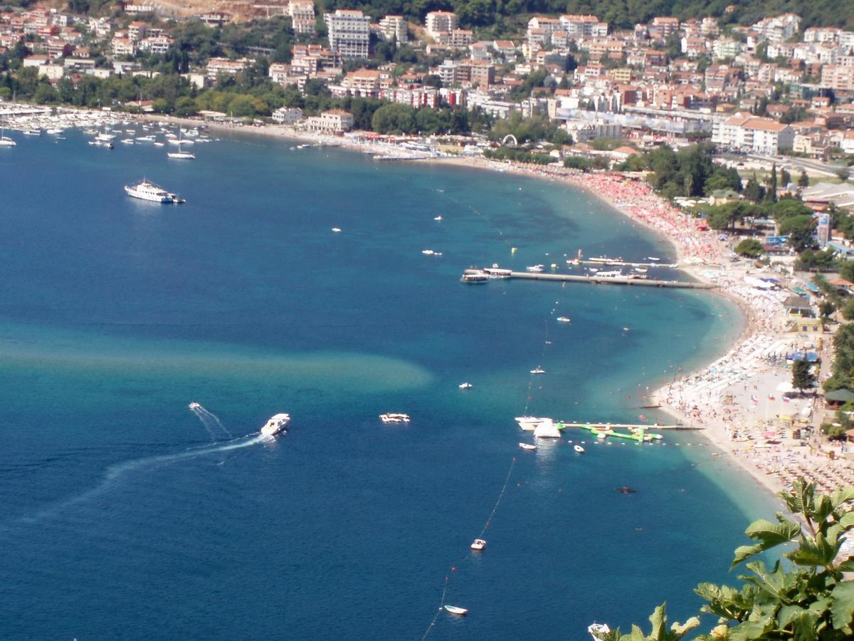 Lux Beach Apartment Budva Buitenkant foto